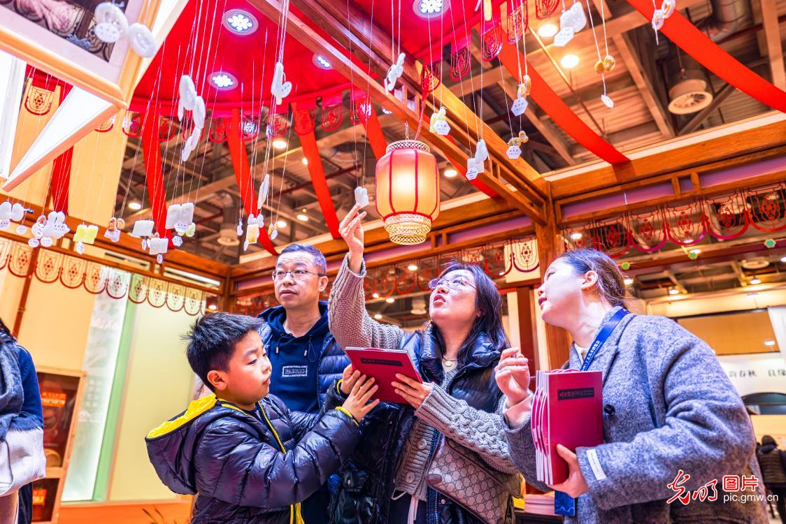 2023中国（苏州）工艺美术博览会启幕(图3)