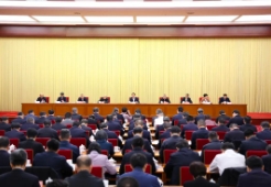 2023年我国“新三样”出口首次突破万亿元大关同比增长299%(图2)