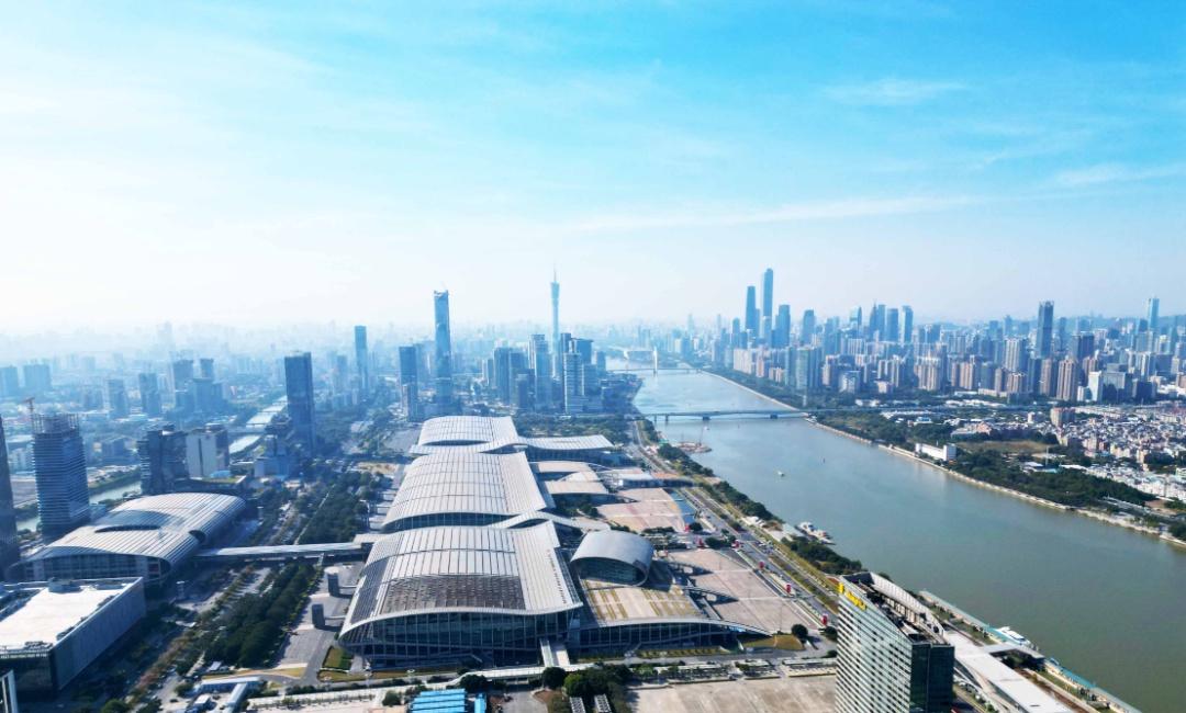 北呼南应“国家队” ④|“开放之门”的对话:中国国际服务贸易交易会“连线”中国进出口商品交易会(图8) 北呼南应“国家队” ④|“开放之门”的对话:中国国际服务贸易交易会“连线”中国进出口商品交易会(图8)