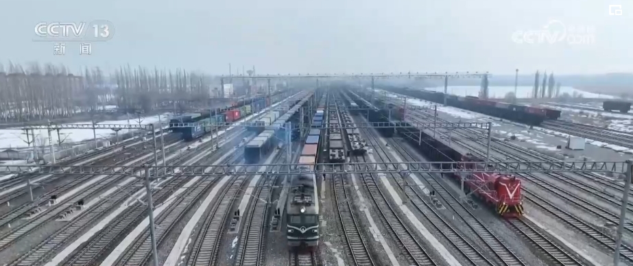 外资企业密集“加仓”中国 拥抱新机遇 投资“提质换挡”(图9)