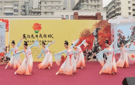 赏英雄花游英雄城！红棉公交带你游览广州红色景点(图4)