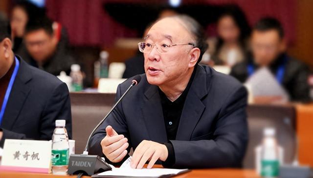 黄奇帆谈最新经济形势：中国的出口发生了根本性变化(图1)